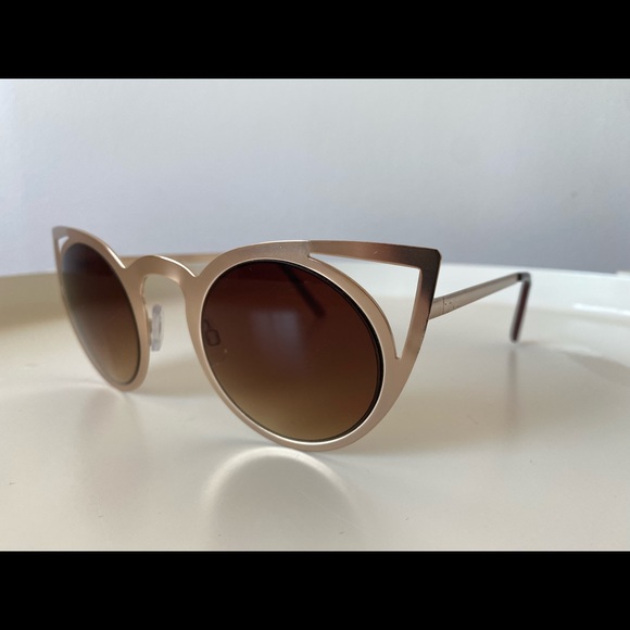 Cat Eye Sunglasses - Picture 4 of 6